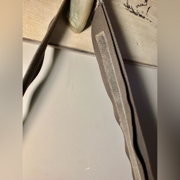 David King Distressed Leather Brown Large Full Flap Messenger Bag - Picture 8 of 10